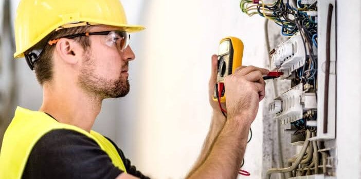 Vaga para Ajudante de eletricista