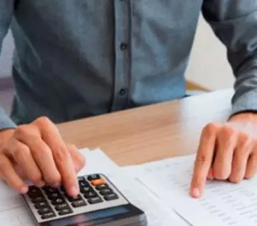 Auxiliar Contábil — Moda Colmeia