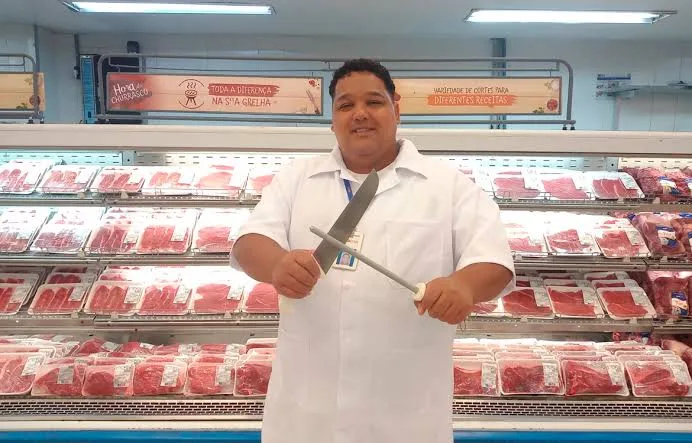 09 Vagas para: Açougueiro até 20/08/24