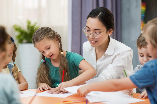 Estagiária em pedagogia