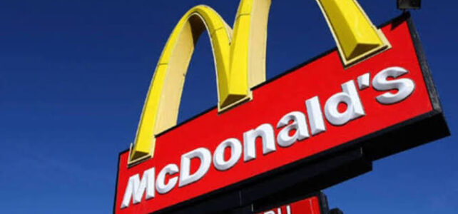 Mac Donald’s está Recebendo currículos para vagas de atendente de lanchonete Mac Donald’s está Recebendo currículos para vagas de atendente de lanchonete