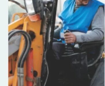 Sine Pacatuba Recruta Operador de Retroescavadeira até 09/08/24 Sine Pacatuba Recruta Operador de Retroescavadeira até 09/08/24