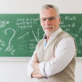 Professor de Matemática e Português, Ensino Fundamental