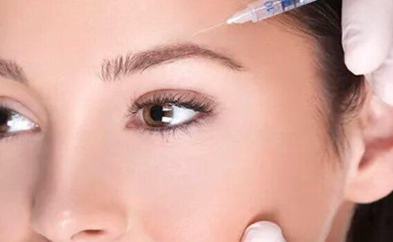 Vagas para Biomédica, Farmacêutica e Enfermeira Estetas.