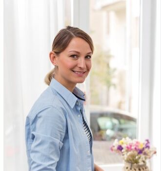 Recepcionista de Loja até 30/09/25 Recepcionista de Loja até 30/09/25