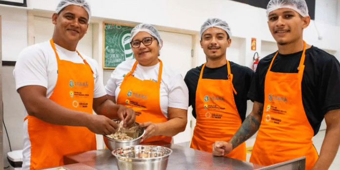 Escola de Gastronomia Social Ivens Dias Branco oferece 300 vagas gratuitas em vários cursos na modalidade EAD