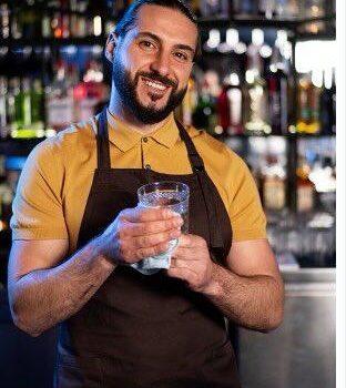 Ajudante de Bar (Sem Experiência) até 06/10/2025