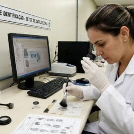 Média Salarial para Datiloscopista e Especializações no Setor